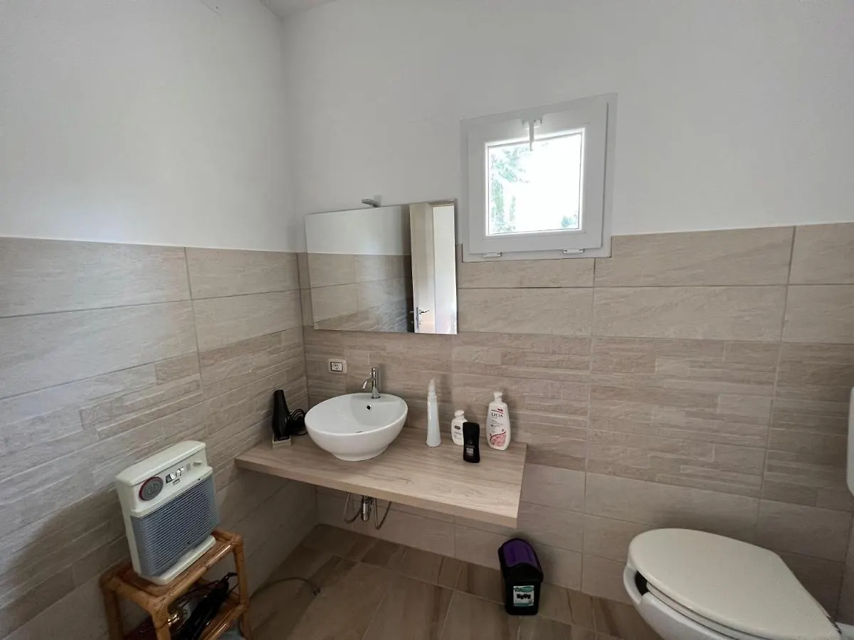 Appartement La Dimora Di Eloisa à Castel di Iudica Italie